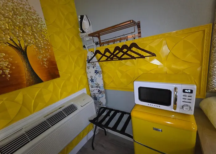 Firefly Inn And Suites - Hastings, Ne
